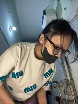 Leeeiuu online show from 1, 2, 2026