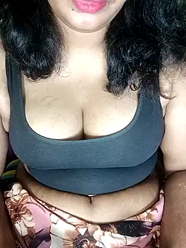 Snapshot of Maya-2010 chatting on 28, 2, 2026 Maya-2010 online show from 28, 2, 2026