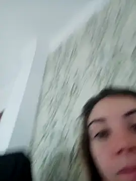 laparejaideal08 online show from 4, 3, 2026