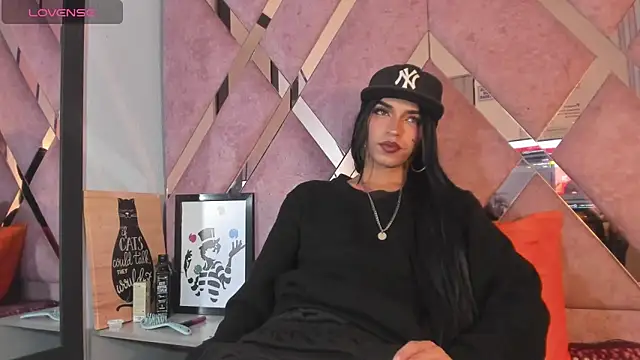 MeghanQueen   online show from 13, 3, 2026