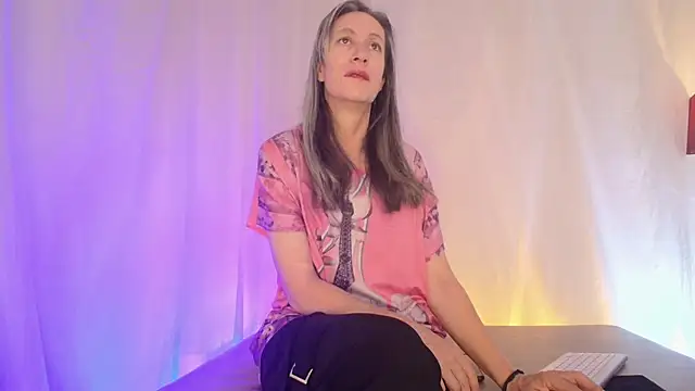 Snapshot of laurasofia45 chatting on 1, 7, 2026 laurasofia45 online show from 1, 7, 2026
