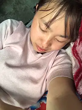 Snapshot of honeyyy110 chatting on 26, 2, 2026 honeyyy110 online show from 26, 2, 2026