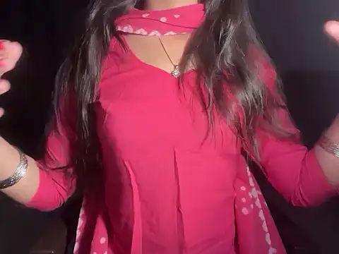 Simran kaurr online show from 17, 4, 2026