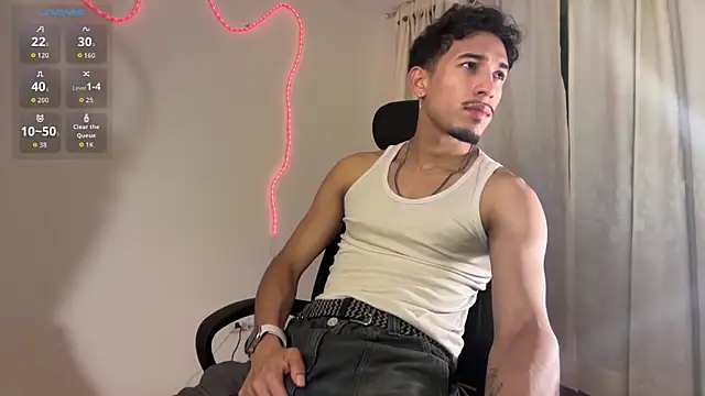 Snapshot of rafael_stone11 chatting on 4, 2, 2026 rafael stone11 online show from 4, 2, 2026