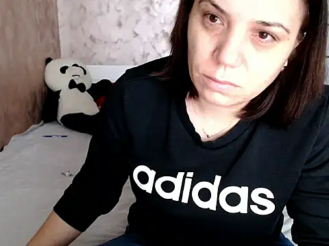 Snapshot of LorraGrey chatting on 10, 2, 2026 LorraGrey online show from 10, 2, 2026