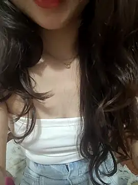 NinaKey online show from 5, 3, 2026