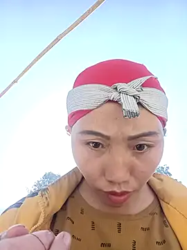 hot-luna- online show from 5, 2, 2026