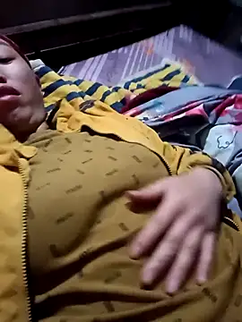 hot-luna- online show from 6, 2, 2026