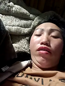 hot-luna- online show from 15, 2, 2026