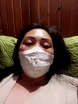 hot-luna- online show from 1, 4, 2026