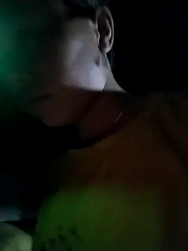 Snapshot of Bella-222 chatting on 8, 4, 2026 Bella-222 online show from 8, 4, 2026