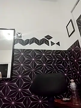 amairany27 online show from 9, 3, 2026