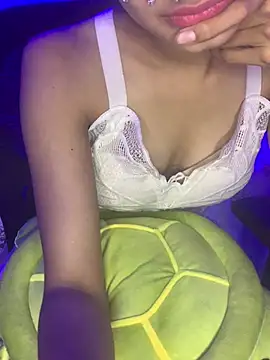 HEENA-STRIP online show from 30, 3, 2026