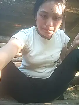 Momo-biki online show from 22, 5, 2026