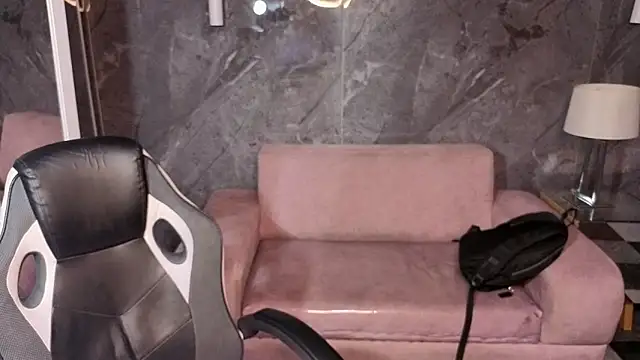 Sophie jones b online show from 28, 3, 2026