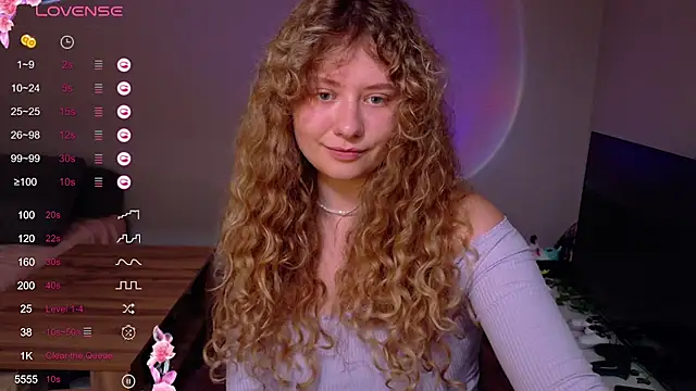 Snapshot of Milounee chatting on 25, 6, 2026 Milounee online show from 25, 6, 2026