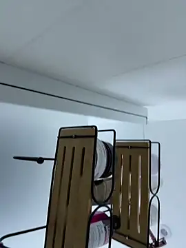 laoloooo online show from 18, 2, 2026