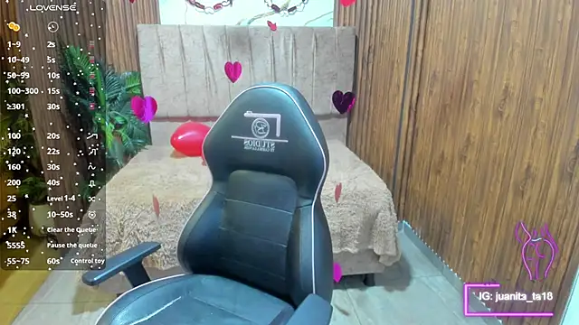 Snapshot of Athenaa_tay chatting on 14, 2, 2026 Athenaa tay online show from 14, 2, 2026