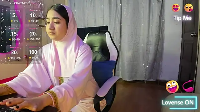 Snapshot of SamiraAwada chatting on 22, 2, 2026 SamiraAwada online show from 22, 2, 2026