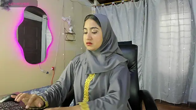 SamiraAwada online show from 11, 4, 2026