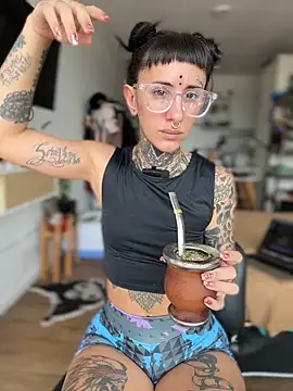 Snapshot of xsadtanas chatting on 26, 2, 2026 xsadtanas online show from 26, 2, 2026