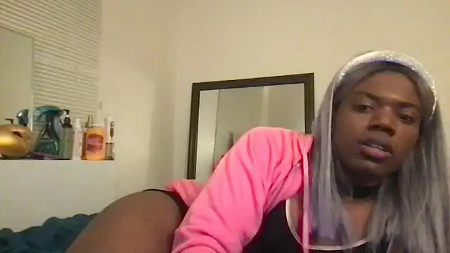 frenchiego online show from 9, 3, 2026