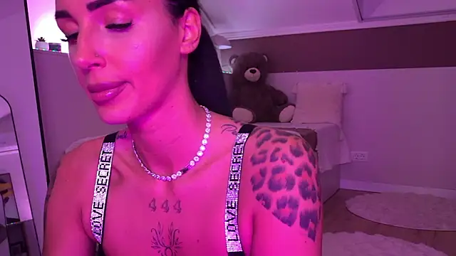 Snapshot of hayleybabe4 chatting on 16, 2, 2026 hayleybabe4 online show from 16, 2, 2026