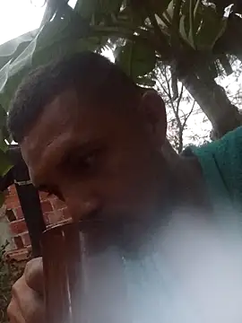 Hot Veteran 1 online show from 25, 3, 2026