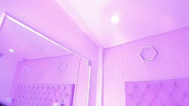 JazminRusso  online show from 5, 2, 2026