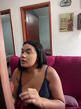 Snapshot of kiara_secreta chatting on 2, 2, 2026 kiara secreta online show from 2, 2, 2026