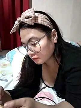 Snapshot of Zyramae_25 chatting on 14, 3, 2026 Zyramae 25 online show from 14, 3, 2026