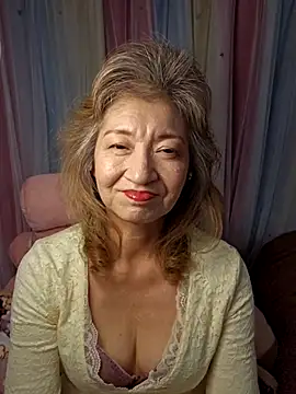 Snapshot of URAN429 chatting on 7, 2, 2026 URAN429 online show from 7, 2, 2026