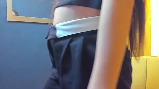 Vaiolletcooper online show from 26, 3, 2026