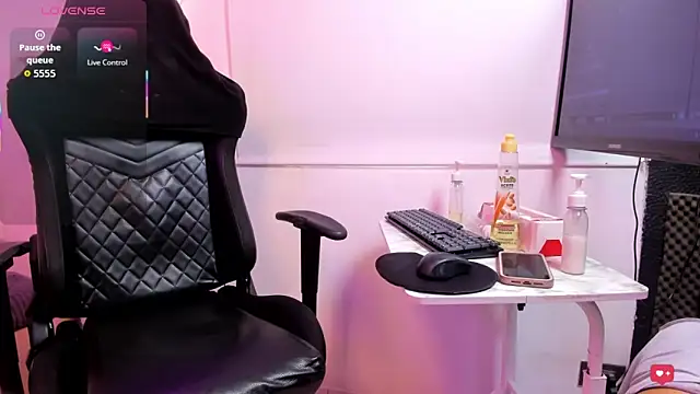 Bella Miller1  online show from 24, 2, 2026