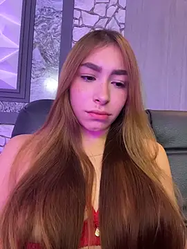 Snapshot of Millie_Taylor_ chatting on 9, 2, 2026 Millie Taylor online show from 9, 2, 2026