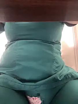 Snapshot of Noa_Harper- chatting on 13, 4, 2026 Noa Harper- online show from 13, 4, 2026