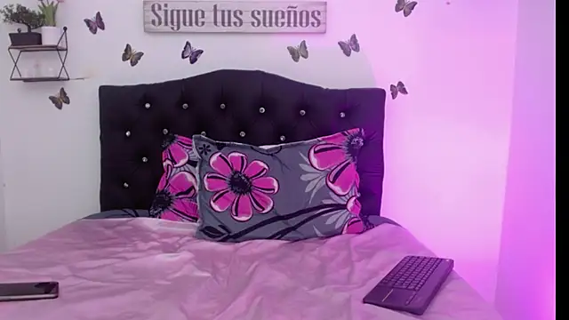 Snapshot of Coral_Villalobos chatting on 26, 2, 2026 Coral Villalobos online show from 26, 2, 2026