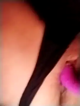 Snapshot of Christinecszw chatting on 23, 2, 2026 Christinecszw online show from 23, 2, 2026