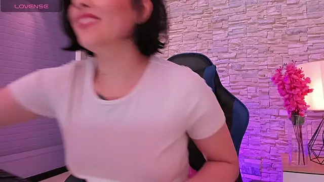 butterflyx39 online show from 16, 3, 2026