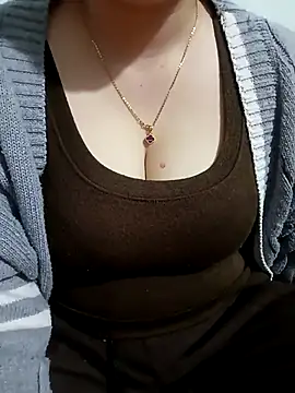 Snapshot of Tulip_ii chatting on 3, 2, 2026 Tulip ii online show from 3, 2, 2026