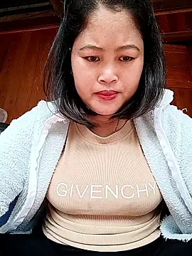 Snapshot of Mayly_Sweet chatting on 15, 2, 2026 Mayly Sweet online show from 15, 2, 2026