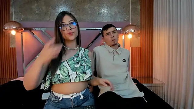 ChloeandAdam online show from 24, 3, 2026