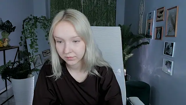 MaoqiBeverly online show from 7, 4, 2026