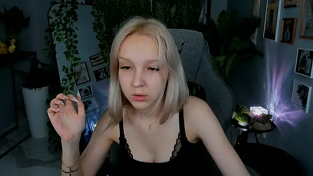 MaoqiBeverly online show from 19, 5, 2026
