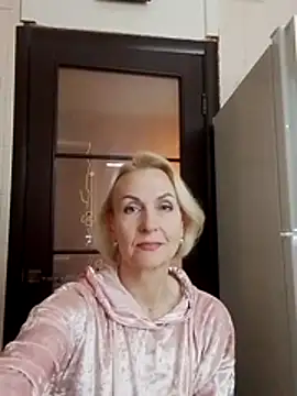 MichelleSolis online show from 9, 2, 2026