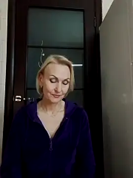 MichelleSolis online show from 4, 4, 2026