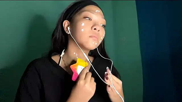 TerisaYellow online show from 16, 2, 2026