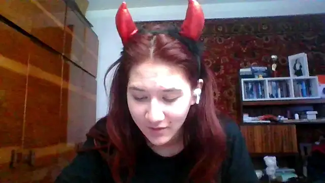 NickiKisinger online show from 26, 2, 2026