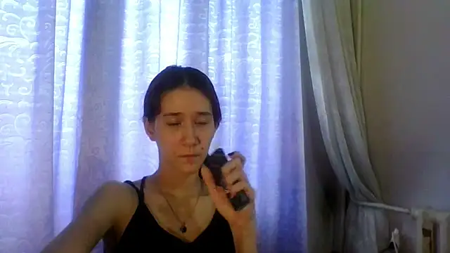 NickiKisinger online show from 19, 7, 2026