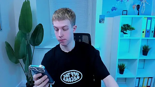 Snapshot of Dylan_Norton chatting on 19, 3, 2026 Dylan Norton online show from 19, 3, 2026